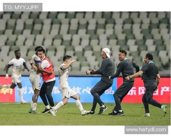 官方宣布：球员因违规交易遭处罚并停赛，涉事球队受到严厉制裁